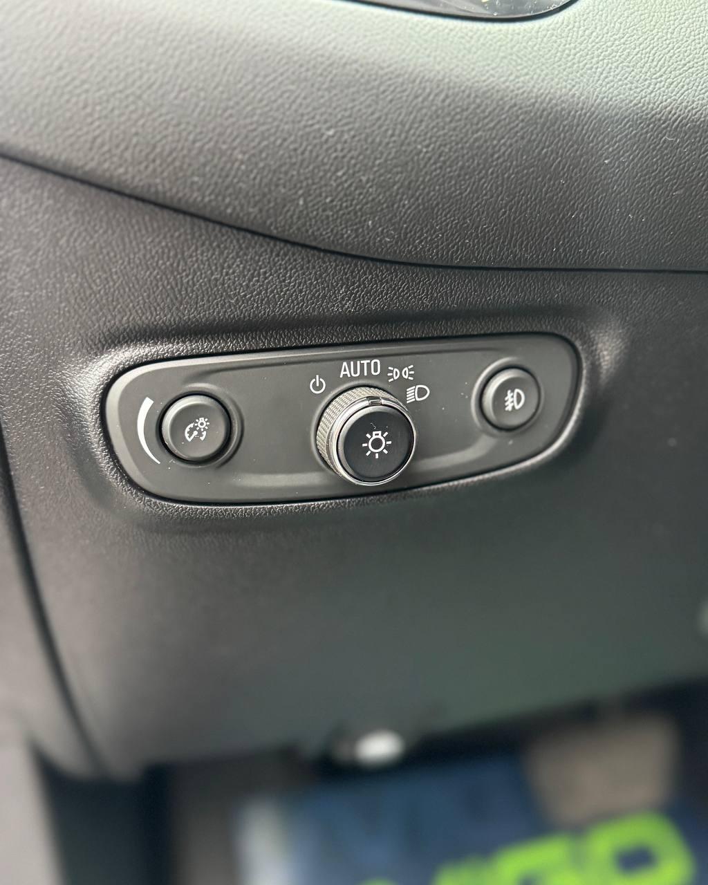 Chevrolet Equinox III , 2017 г., автомат, бензин - фото 23