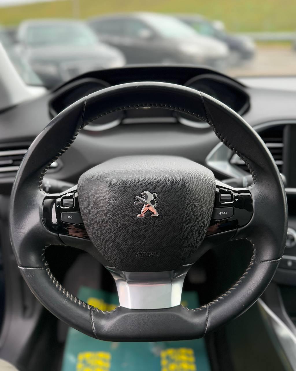 Peugeot 308 T9 , 2016 г., механика, бензин - фото 11