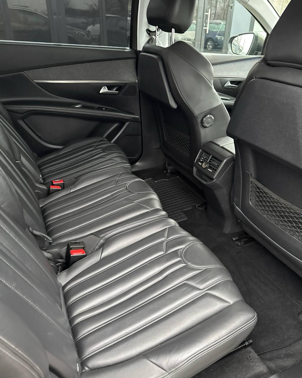 PEUGEOT 5008, 2020 г., автомат, дизель - фото 12