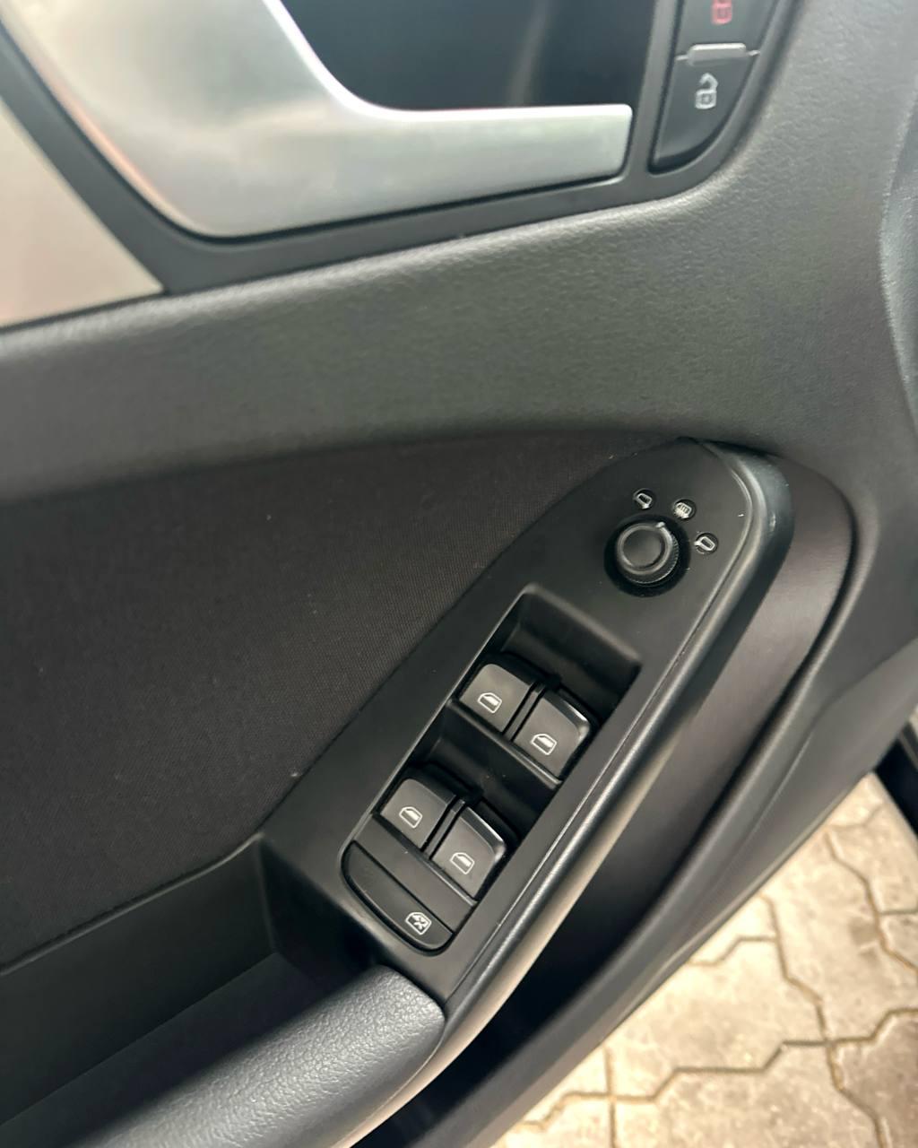 Audi A4 B8 , 2008 г., механика, дизель - фото 10