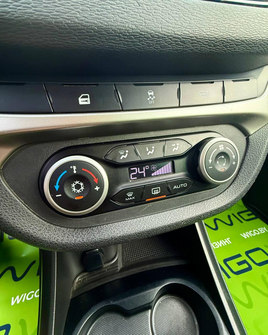 Lada (ВАЗ) Vesta I , 2019 г., механика, бензин - фото 9