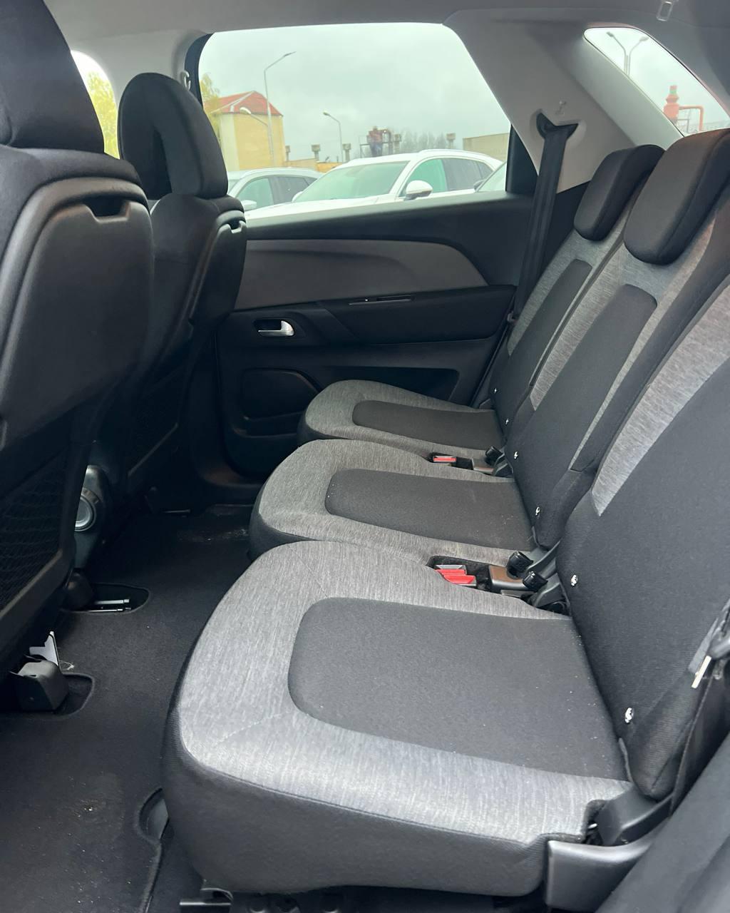 Citroen C4 Spacetourer I , 2018 г., механика, дизель - фото 14