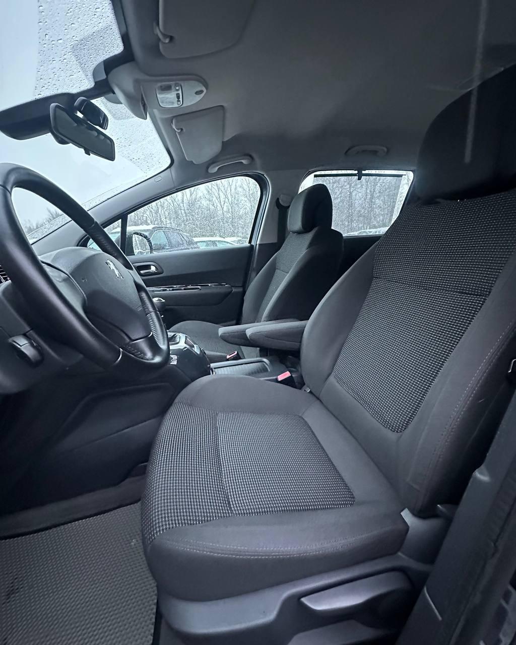 Peugeot 5008 I , 2013 г., механика, дизель - фото 7