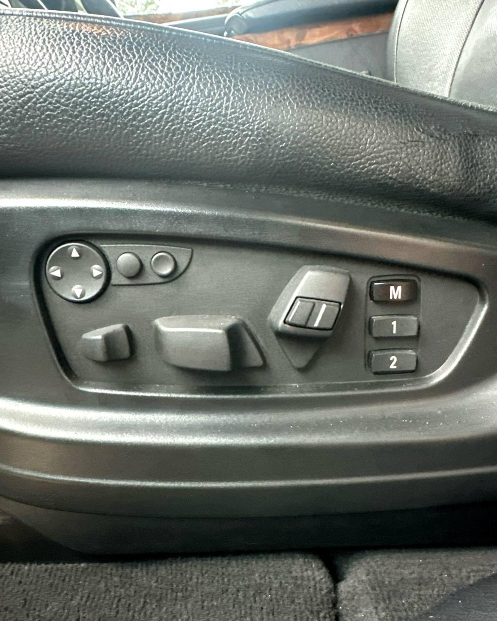 BMW X5 E70 · Рестайлинг , 2010 г., автомат, дизель - фото 11