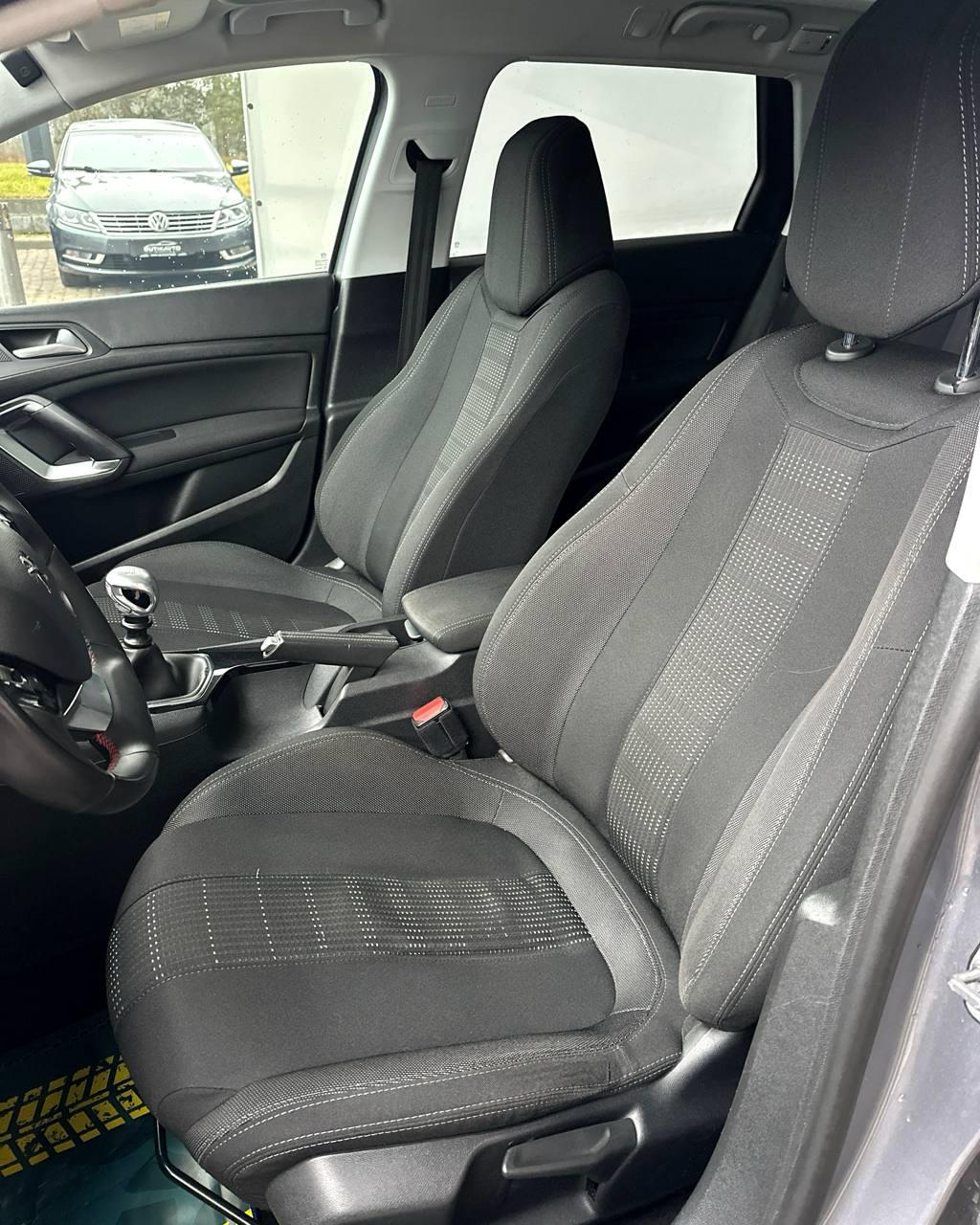 Peugeot 308 T9 , 2015 г., механика, дизель - фото 10