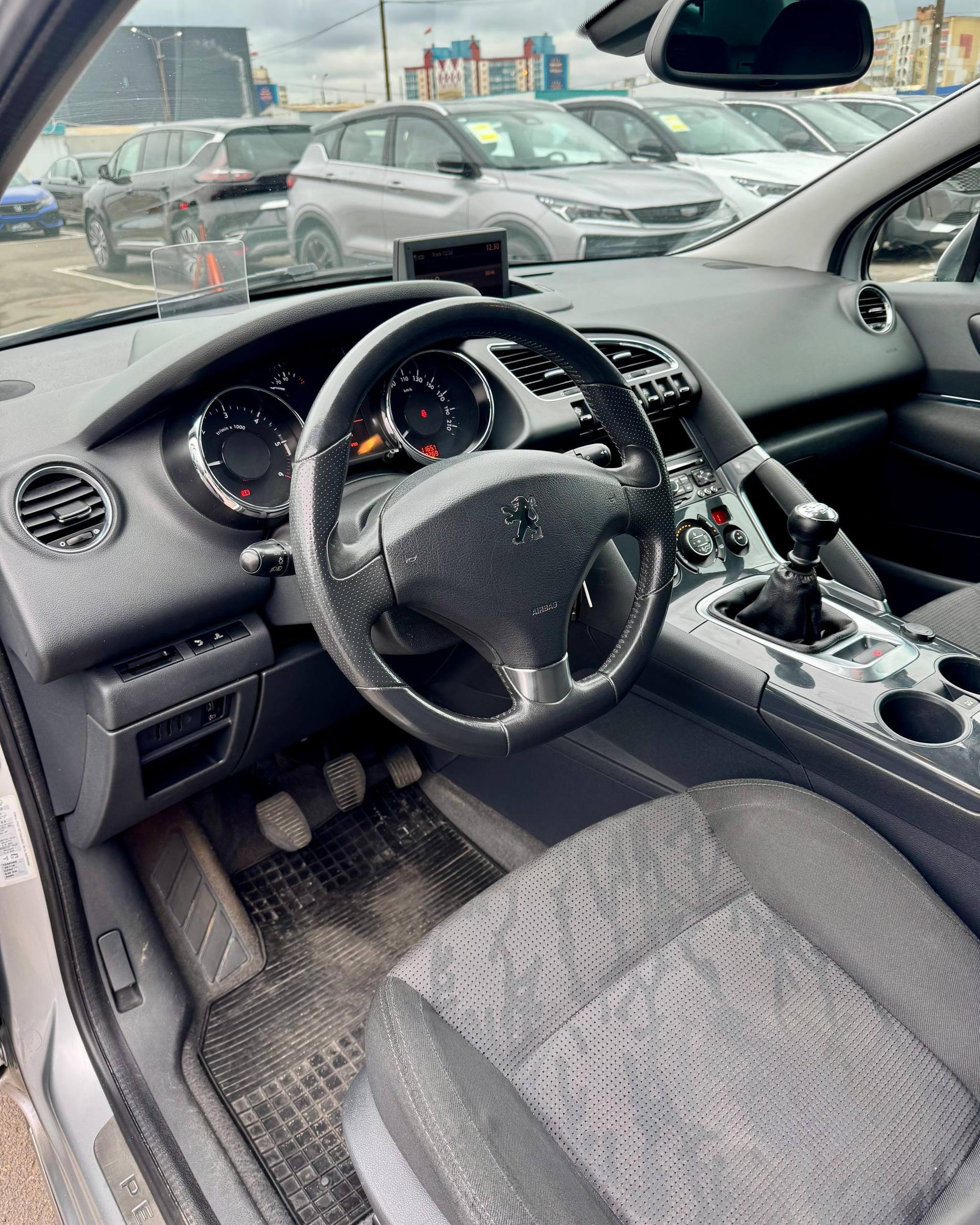 Peugeot 3008 I , 2010 г., механика, дизель  - фото 10