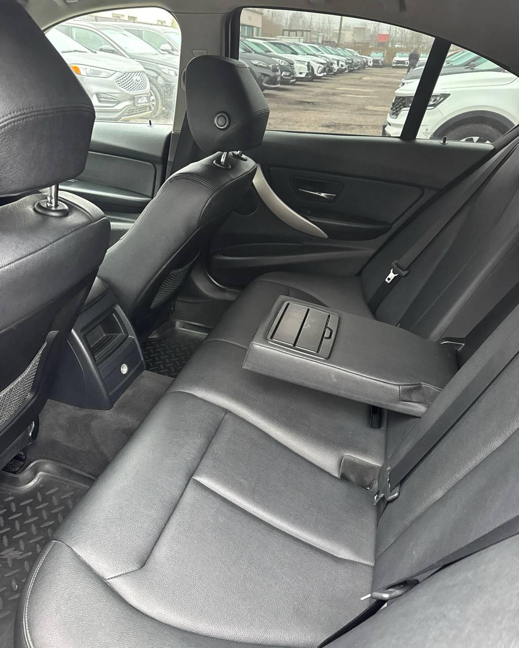 BMW 3 серия F30 F31 , 2013 г., автомат, бензин - фото 9