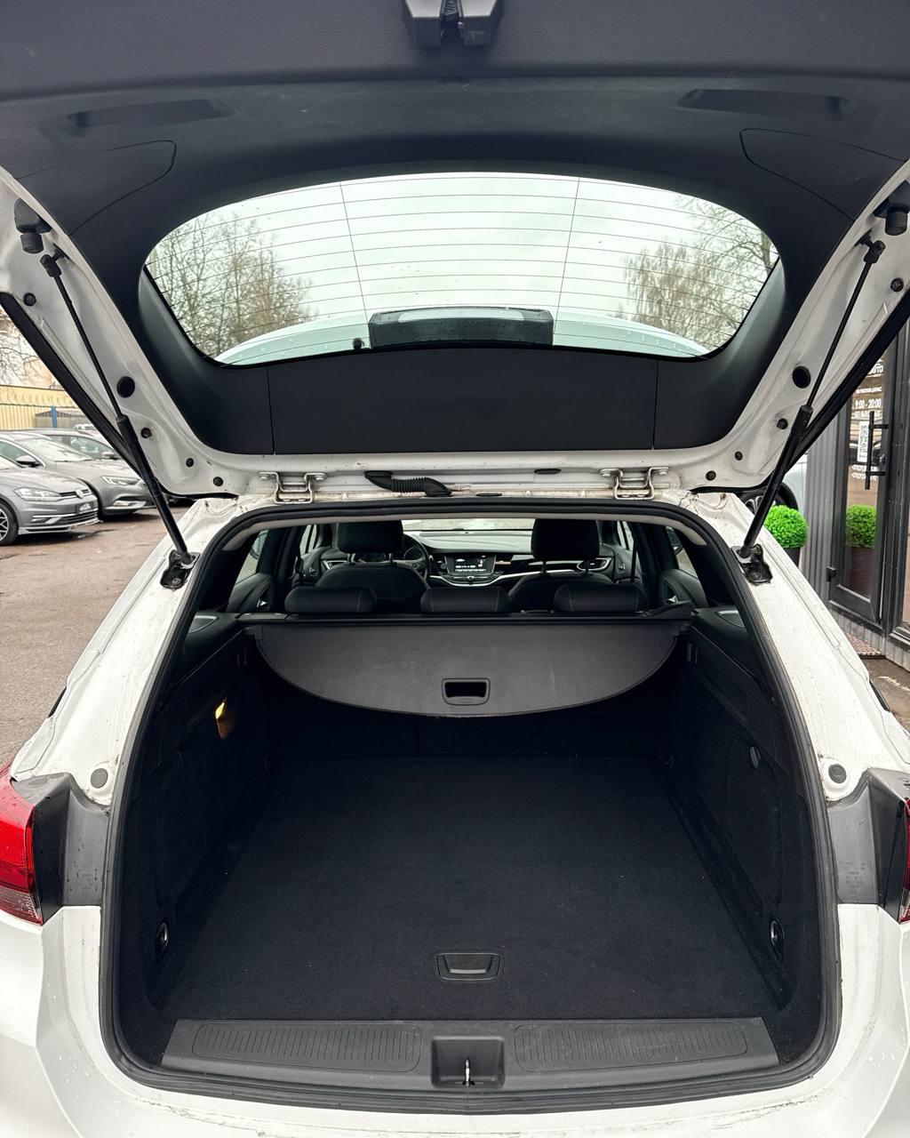 Opel Astra K · Рестайлинг , 2021 г., механика, дизель - фото 12