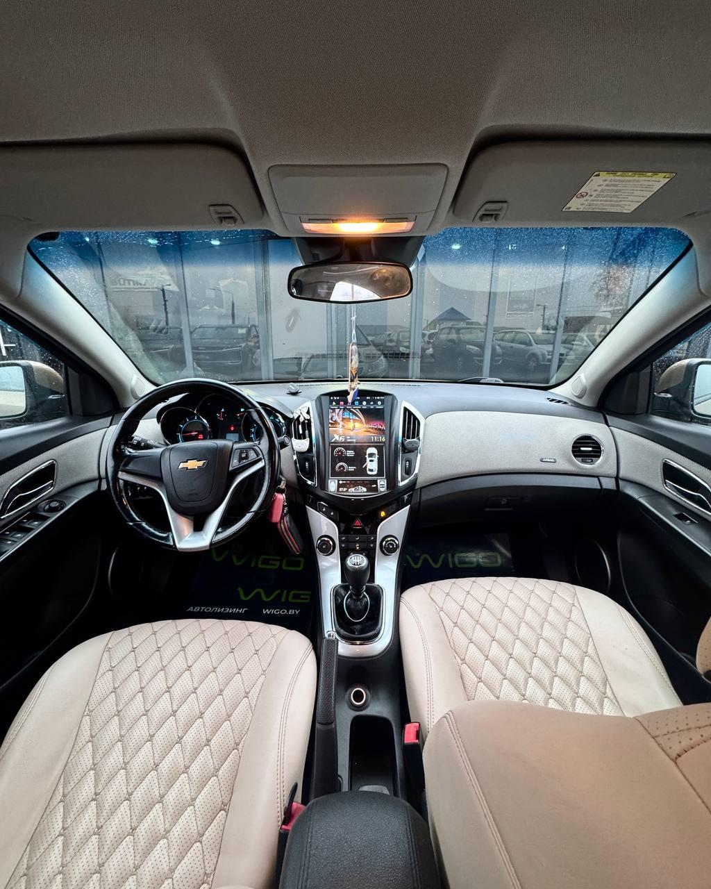 Chevrolet Cruze J300 · Рестайлинг , 2013 г., механика, бензин - фото 9