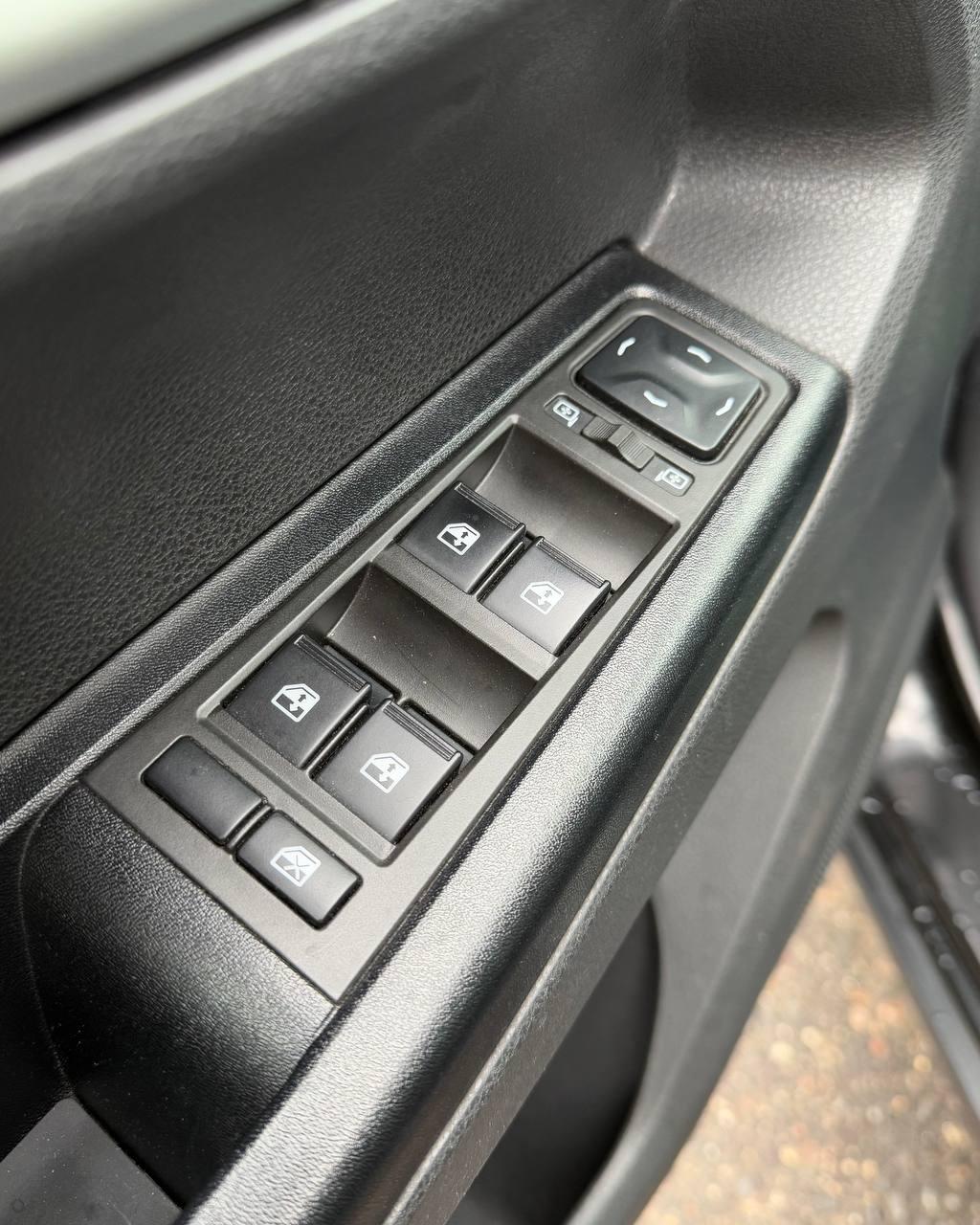 Lada (ВАЗ) Vesta I , 2018 г., механика, бензин - фото 16