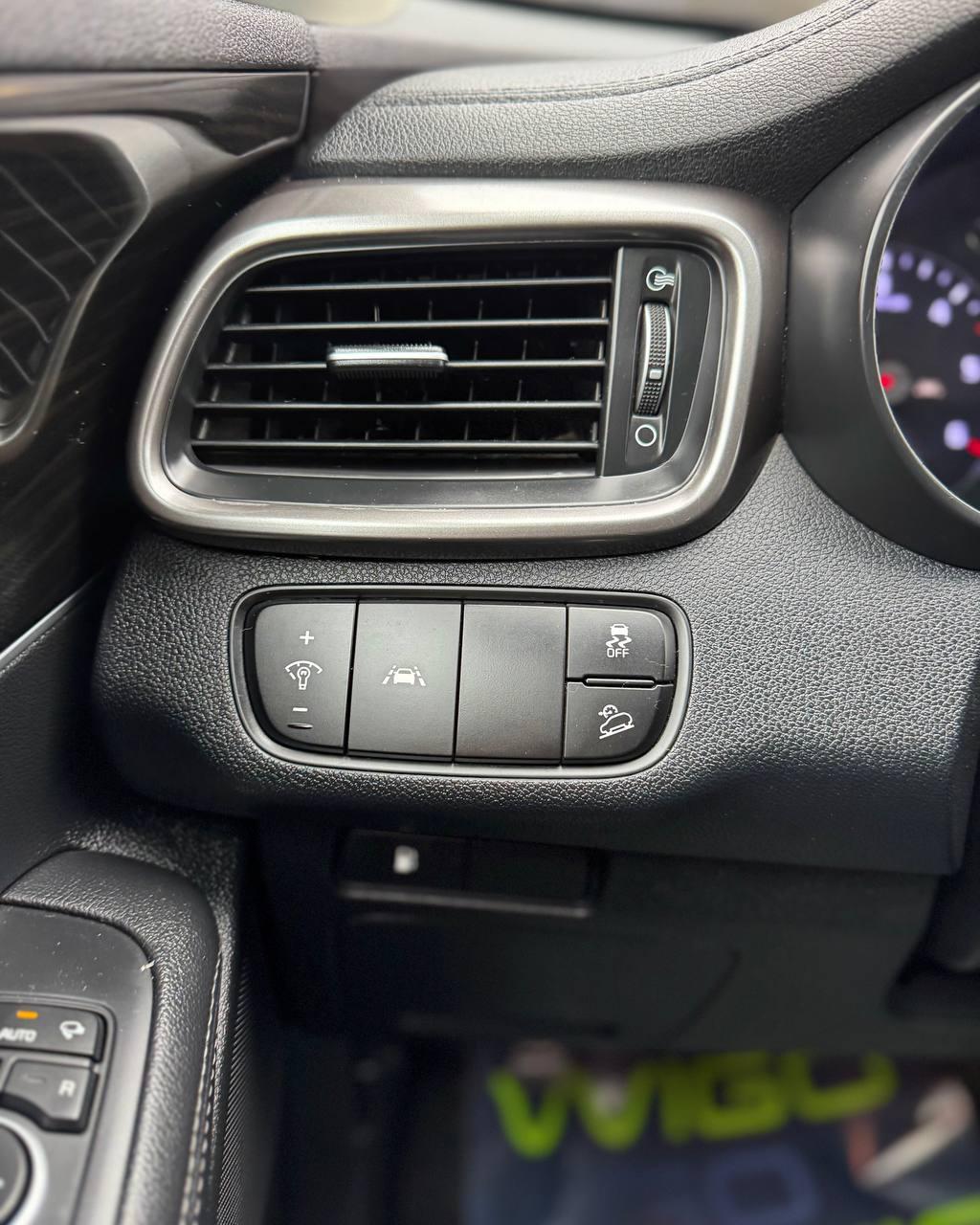 Kia Sorento III · Рестайлинг , 2019 г., автомат, дизель - фото 19