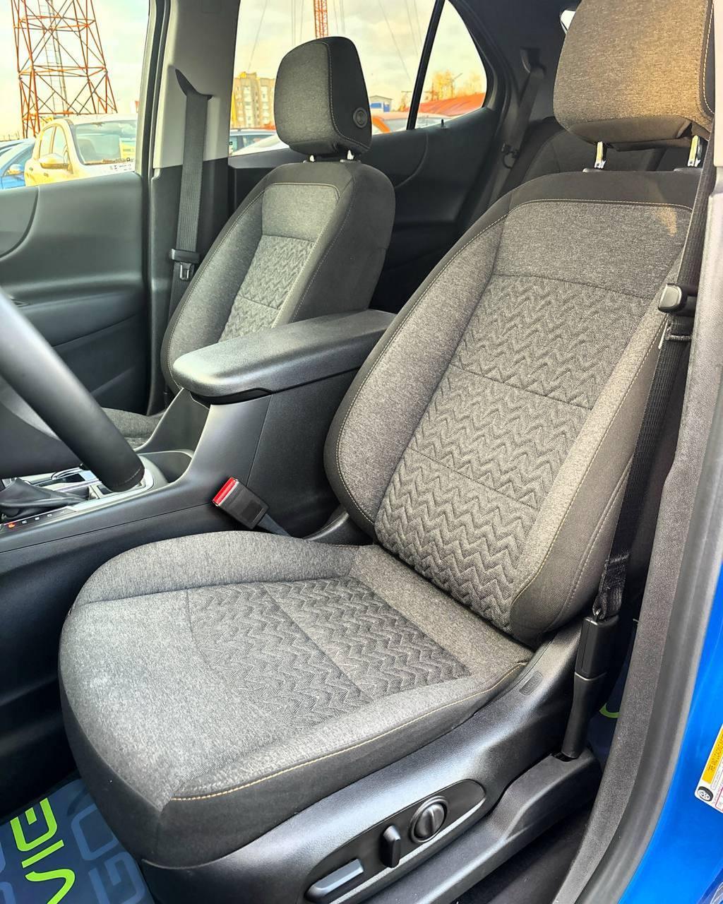 Chevrolet Equinox III · Рестайлинг , 2023 г., автомат, бензин - фото 10