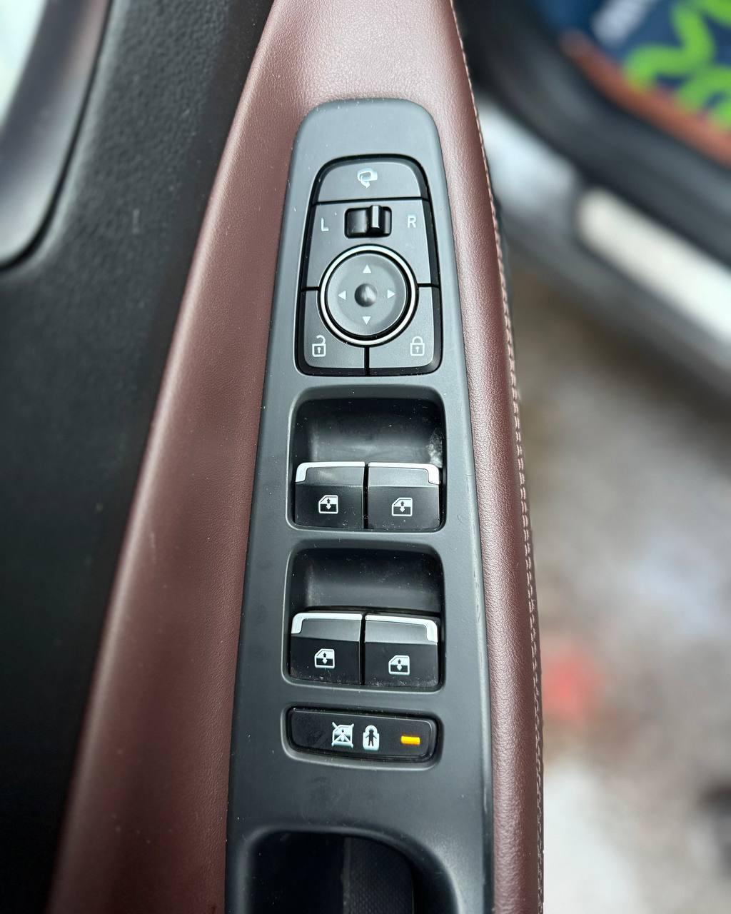 Hyundai Santa Fe TM , 2019 г., автомат, дизель - фото 23