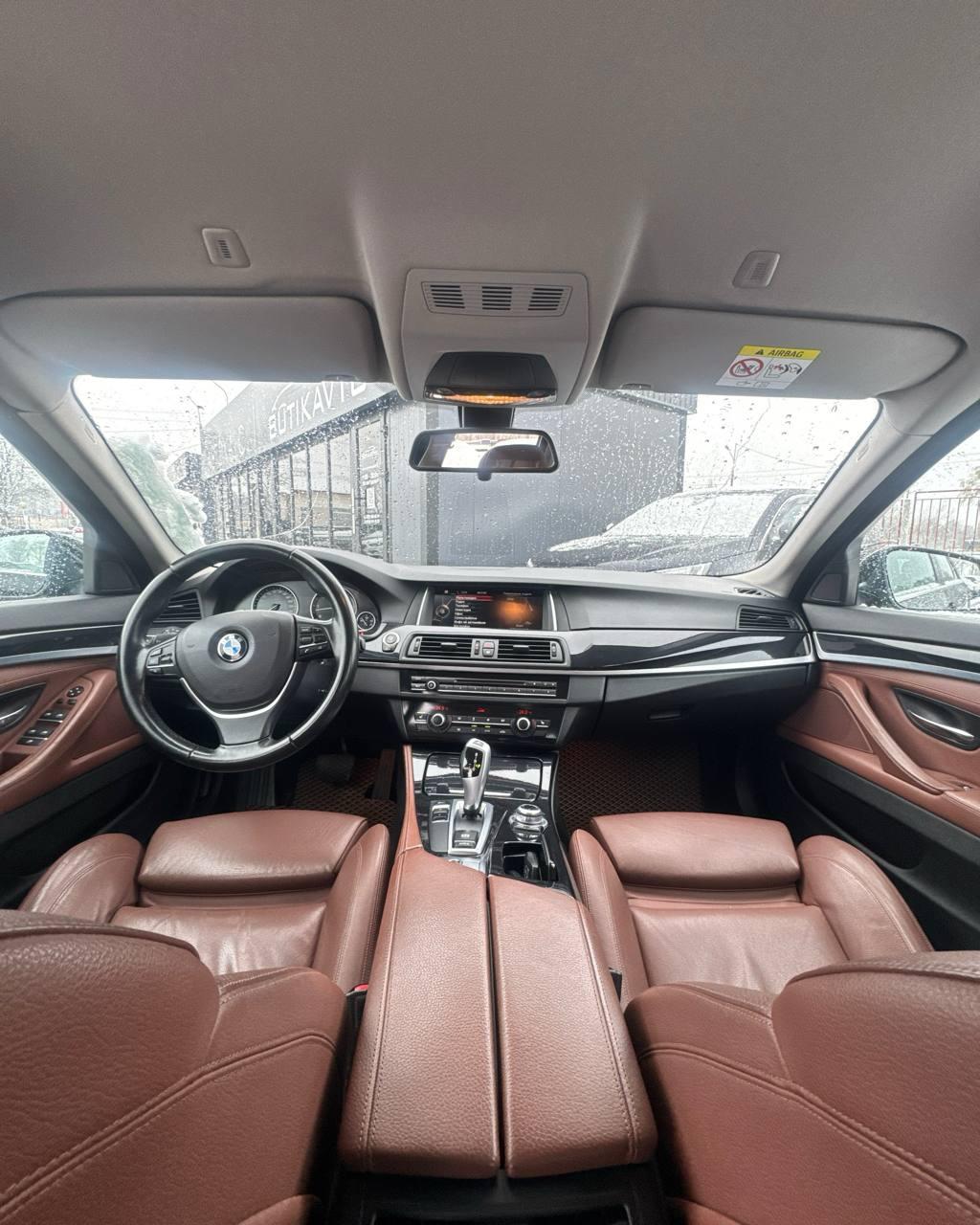 BMW 5 серия F10 F11 · Рестайлинг , 2014 г., автомат, дизель - фото 9