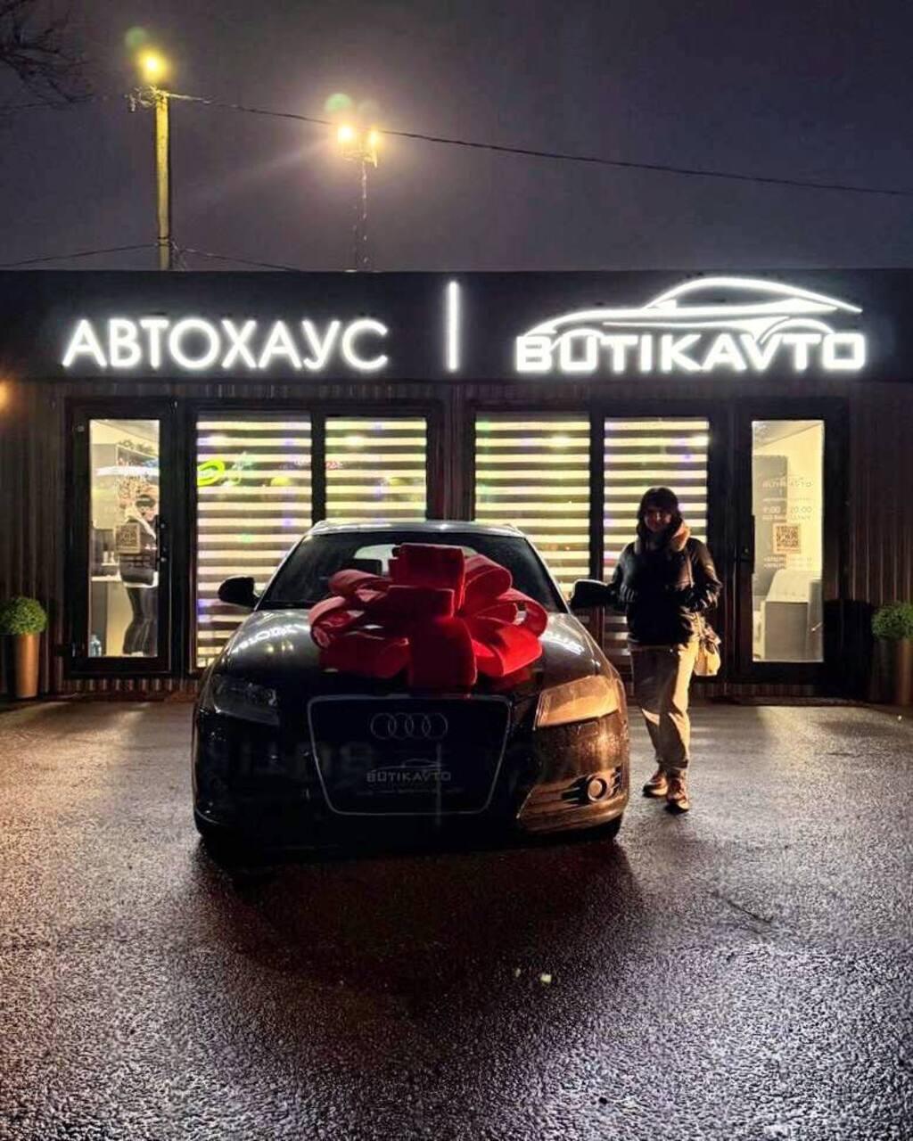 Audi A3 8P 8PA · 2-й рестайлинг , 2008 г., механика, дизель