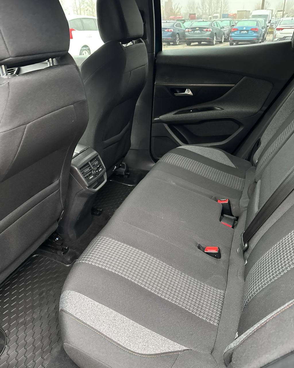 Peugeot 3008 II · Рестайлинг , 2021 г., автомат, бензин - фото 11