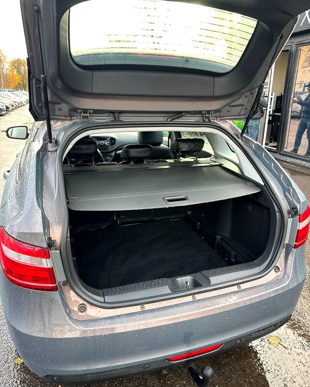 Lada (ВАЗ) Vesta I , 2018 г., механика, бензин - фото 10