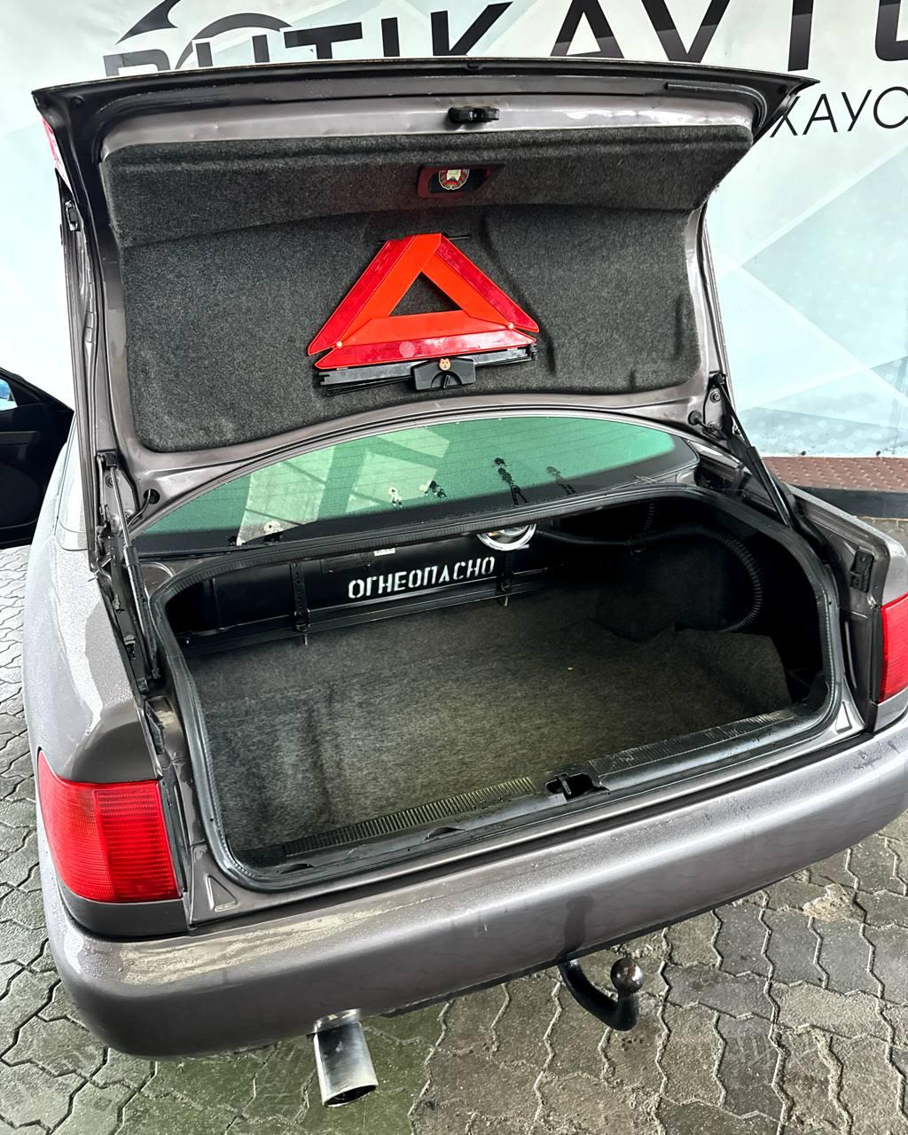 Audi A6 C4 , 1996 г., механика, бензин - фото 14