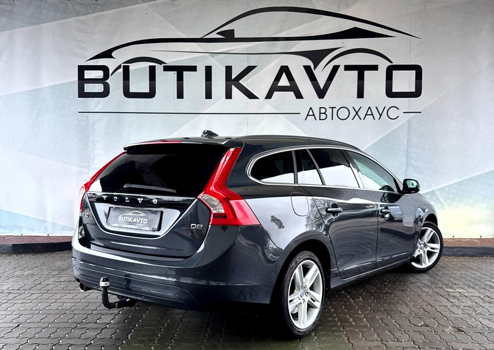 Volvo V60 I · Рестайлинг , 2014 г., механика, дизель - фото 7