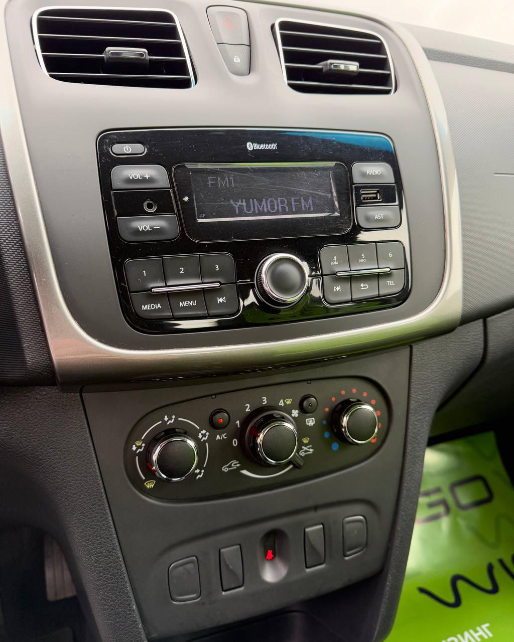 Renault Logan Stepway I , 2019 г., механика, бензин - фото 17