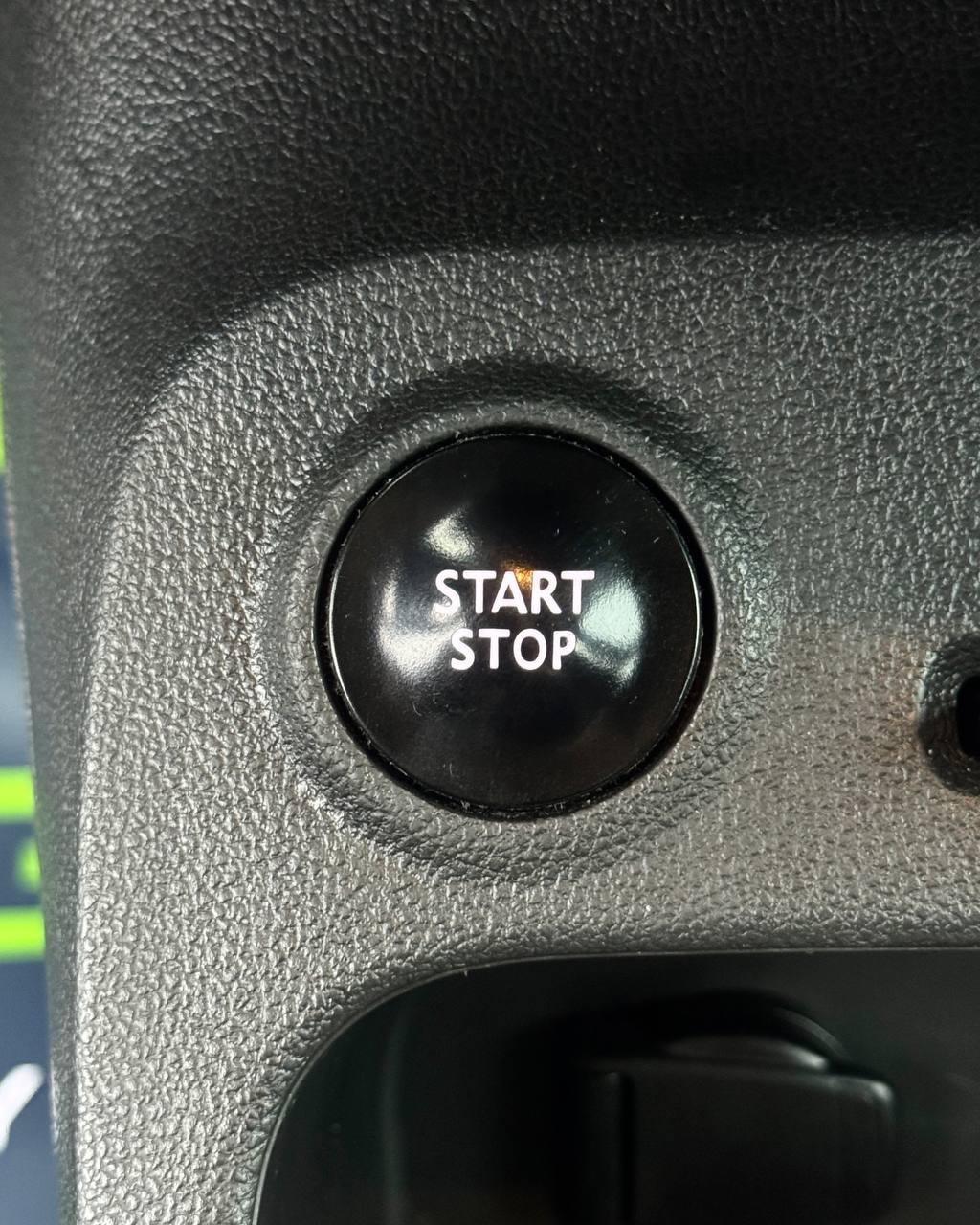 Renault Captur I · Рестайлинг , 2018 г., механика, дизель - фото 20