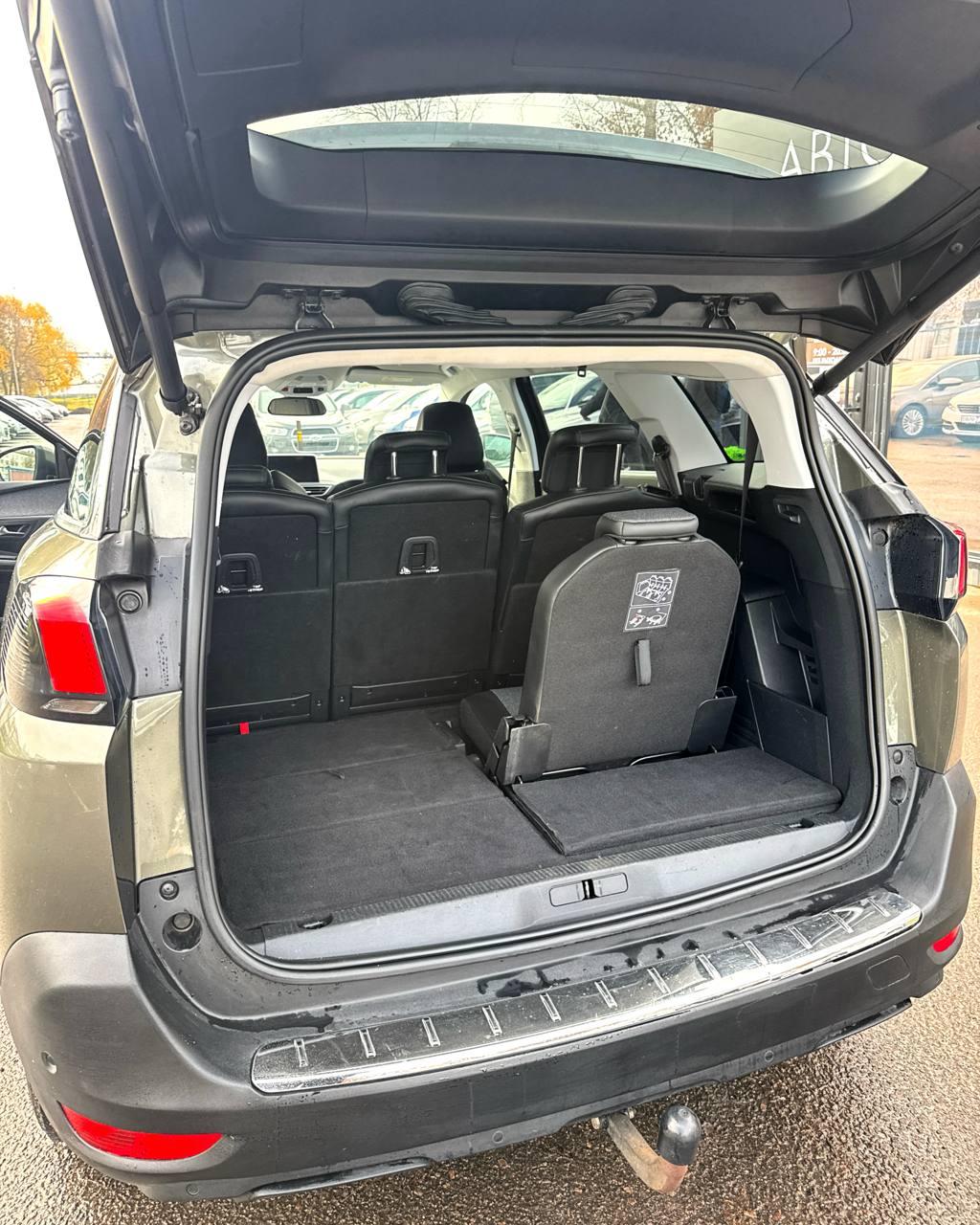 PEUGEOT 5008, 2019 г., автомат, дизель - фото 12