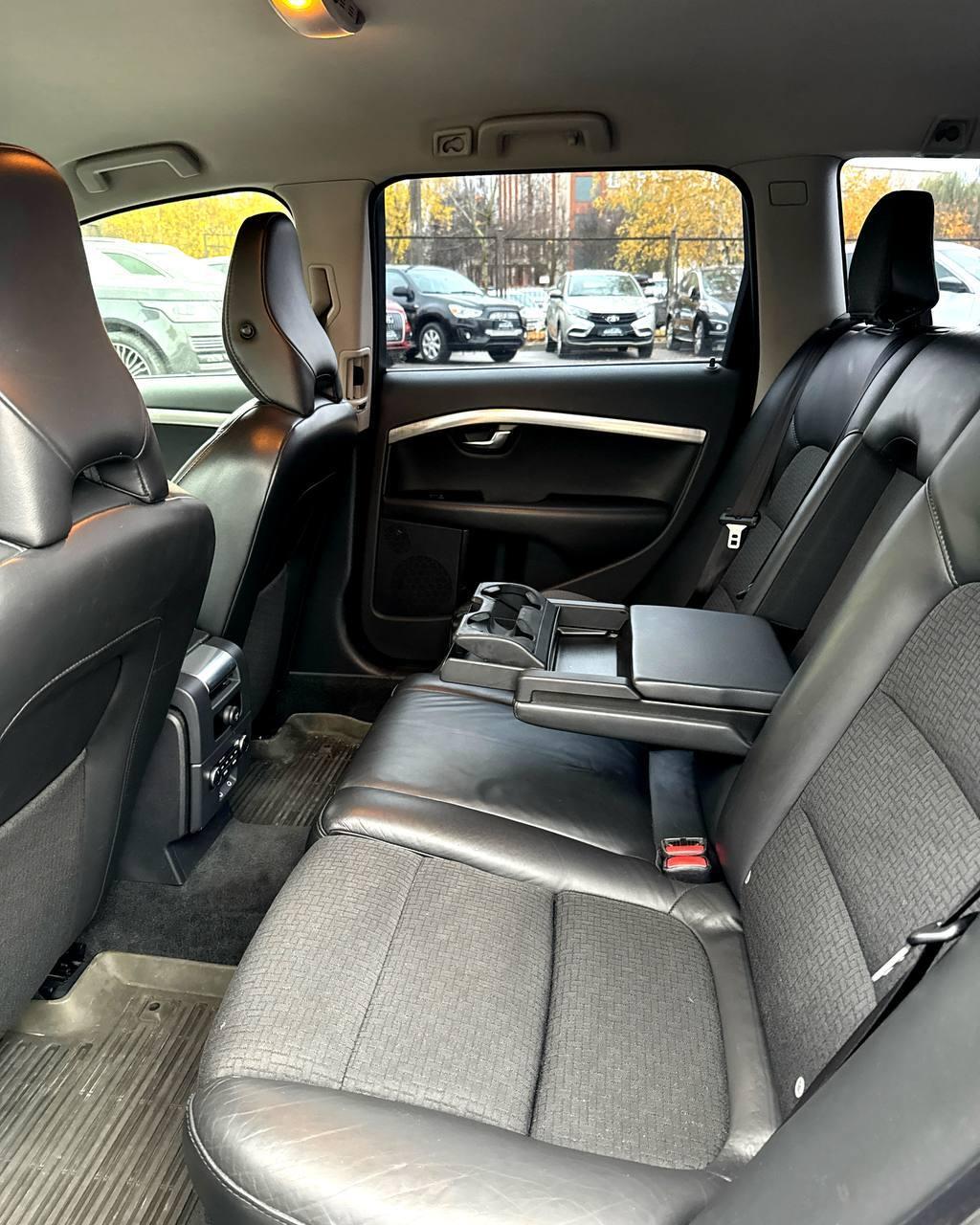 Volvo V70 III , 2010 г., механика, дизель  - фото 12