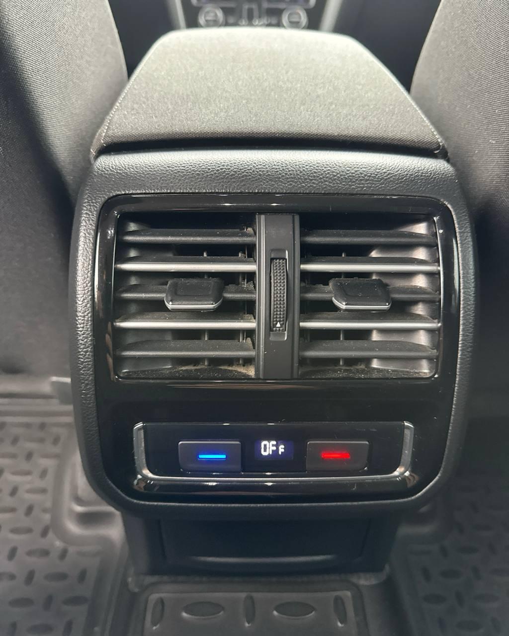 Volkswagen Passat B8 , 2016 г., механика, дизель - фото 15