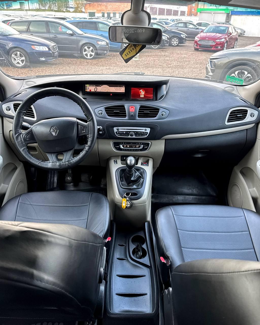 Renault Grand Scenic III , 2010 г., механика, дизель - фото 11