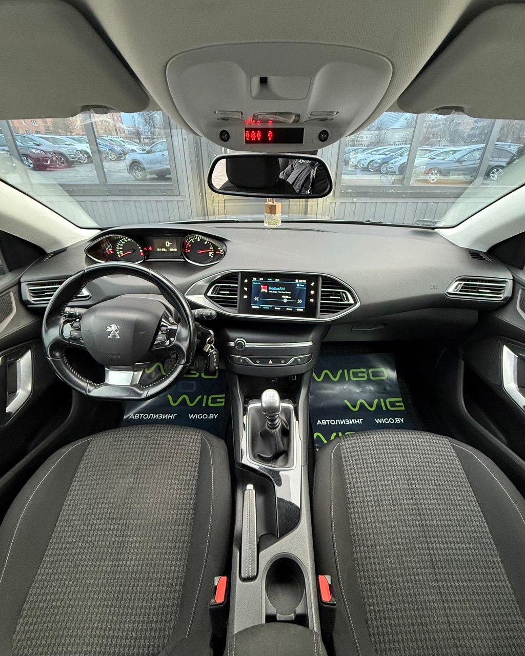 Peugeot 308 T9 · Рестайлинг , 2018 г., механика, дизель - фото 9