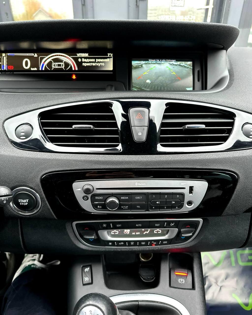 Renault Scenic III · 2-й рестайлинг , 2013 г., механика, дизель - фото 18
