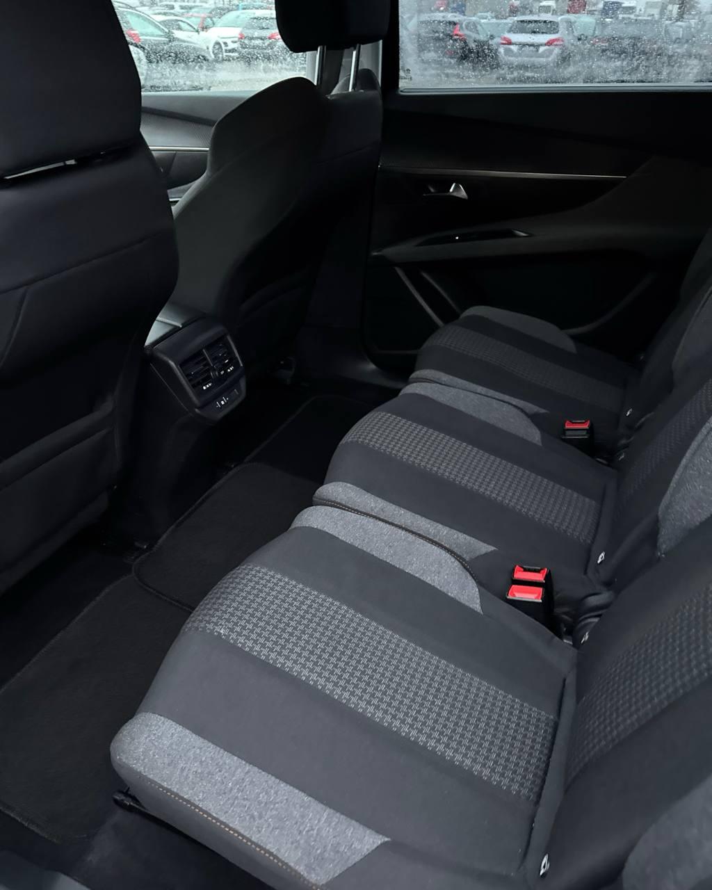 Peugeot 5008 II , 2019 г., механика, бензин - фото 12