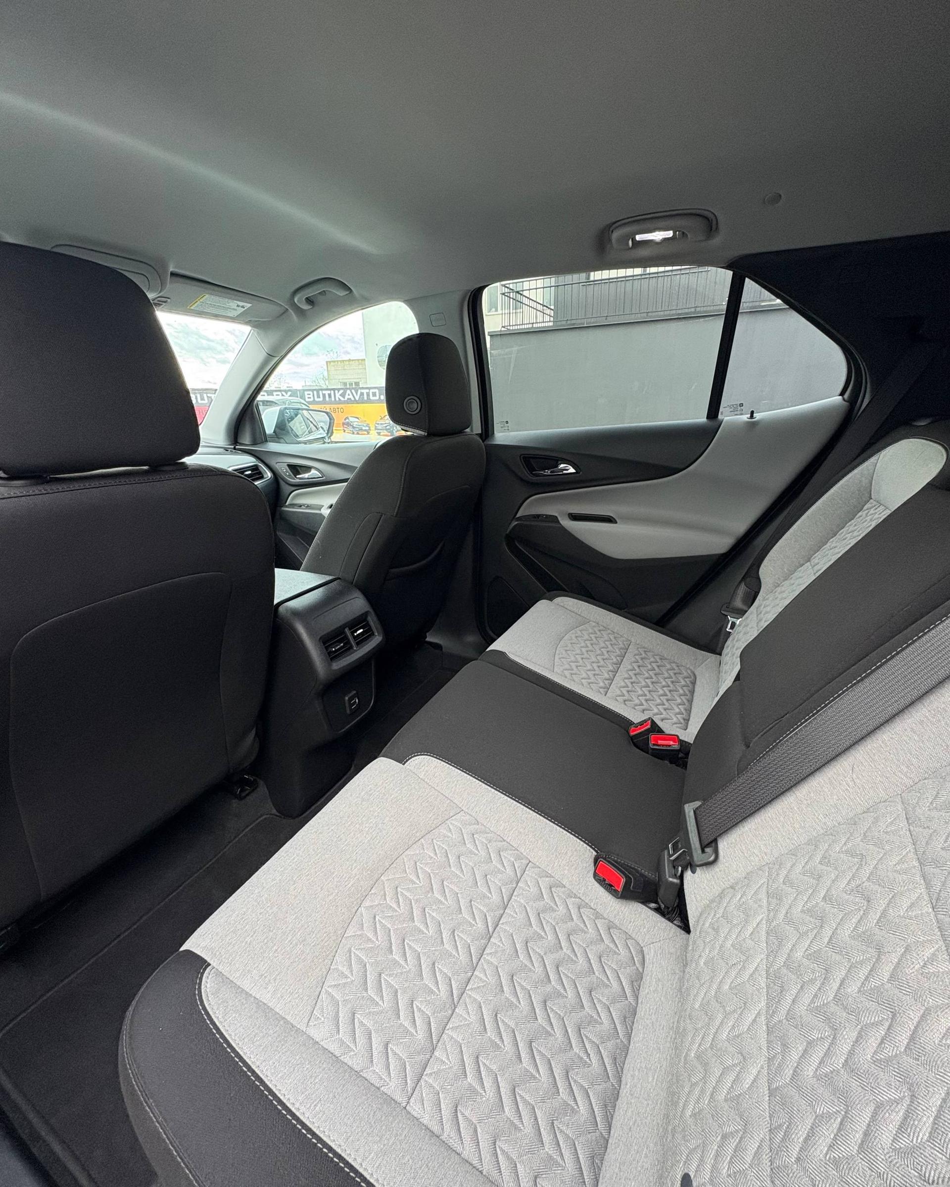 Chevrolet Equinox III · Рестайлинг , 2022 г., автомат, бензин - фото 9