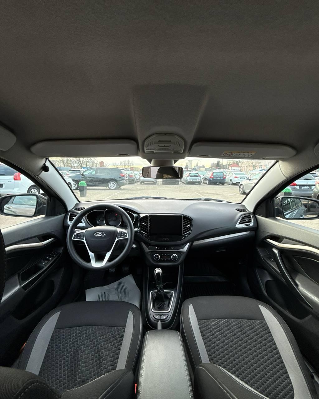 Lada (ВАЗ) Vesta I , 2017 г., механика, бензин - фото 9