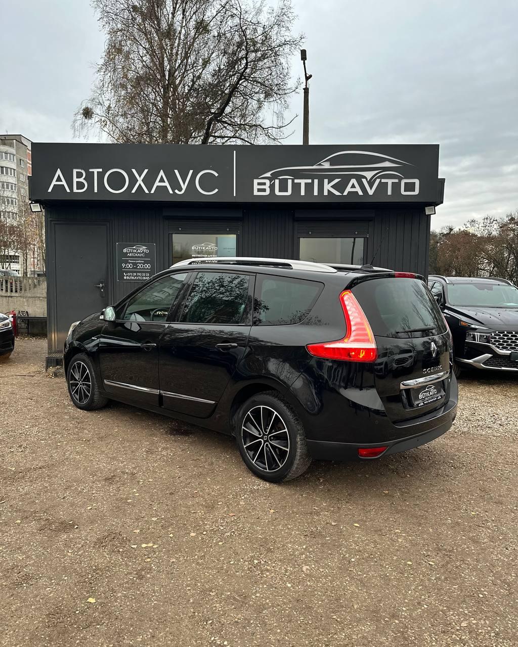 Renault Grand Scenic III · 2-й рестайлинг , 2013 г., механика, бензин - фото 6