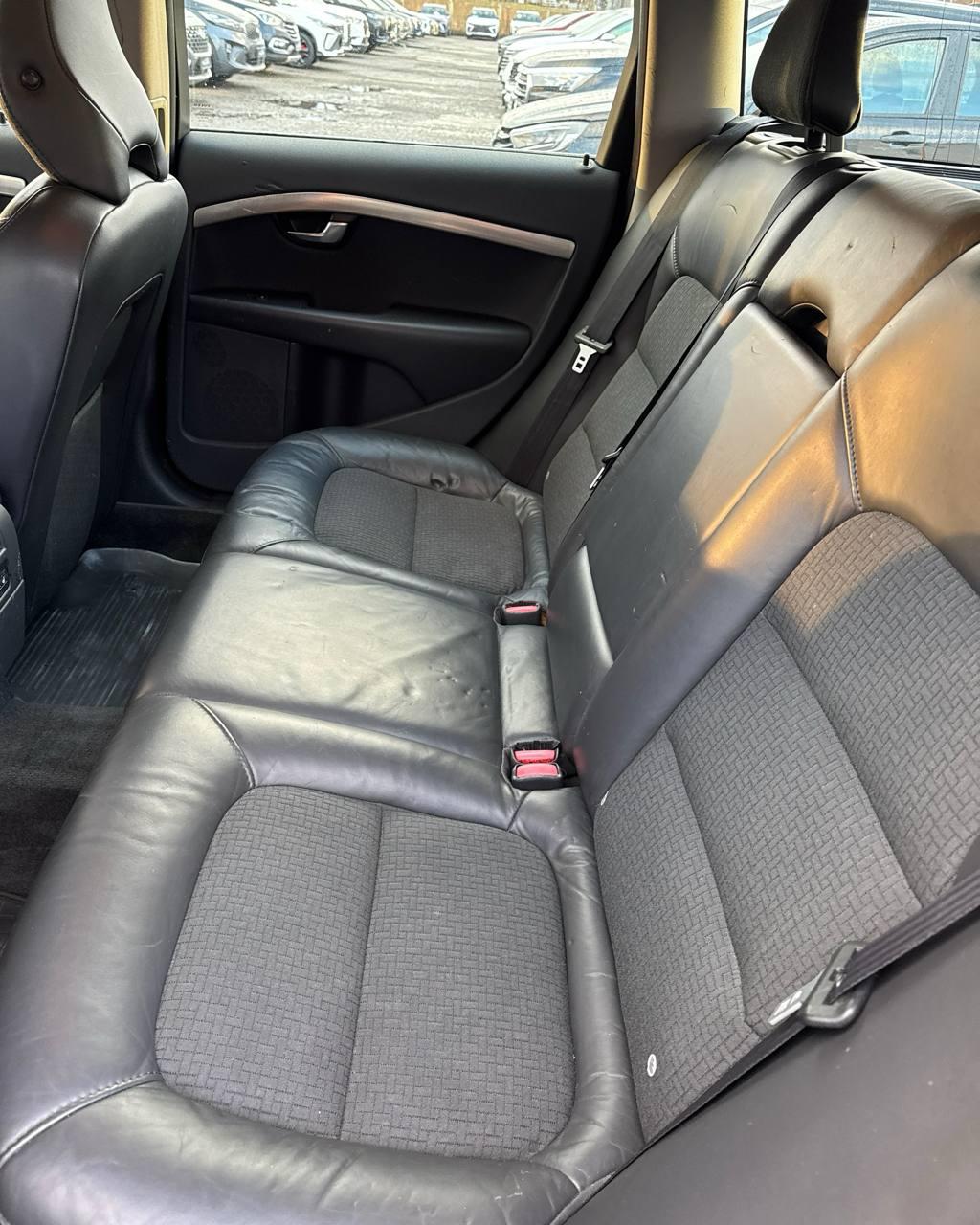 Volvo V70 III , 2010 г., механика, дизель - фото 9