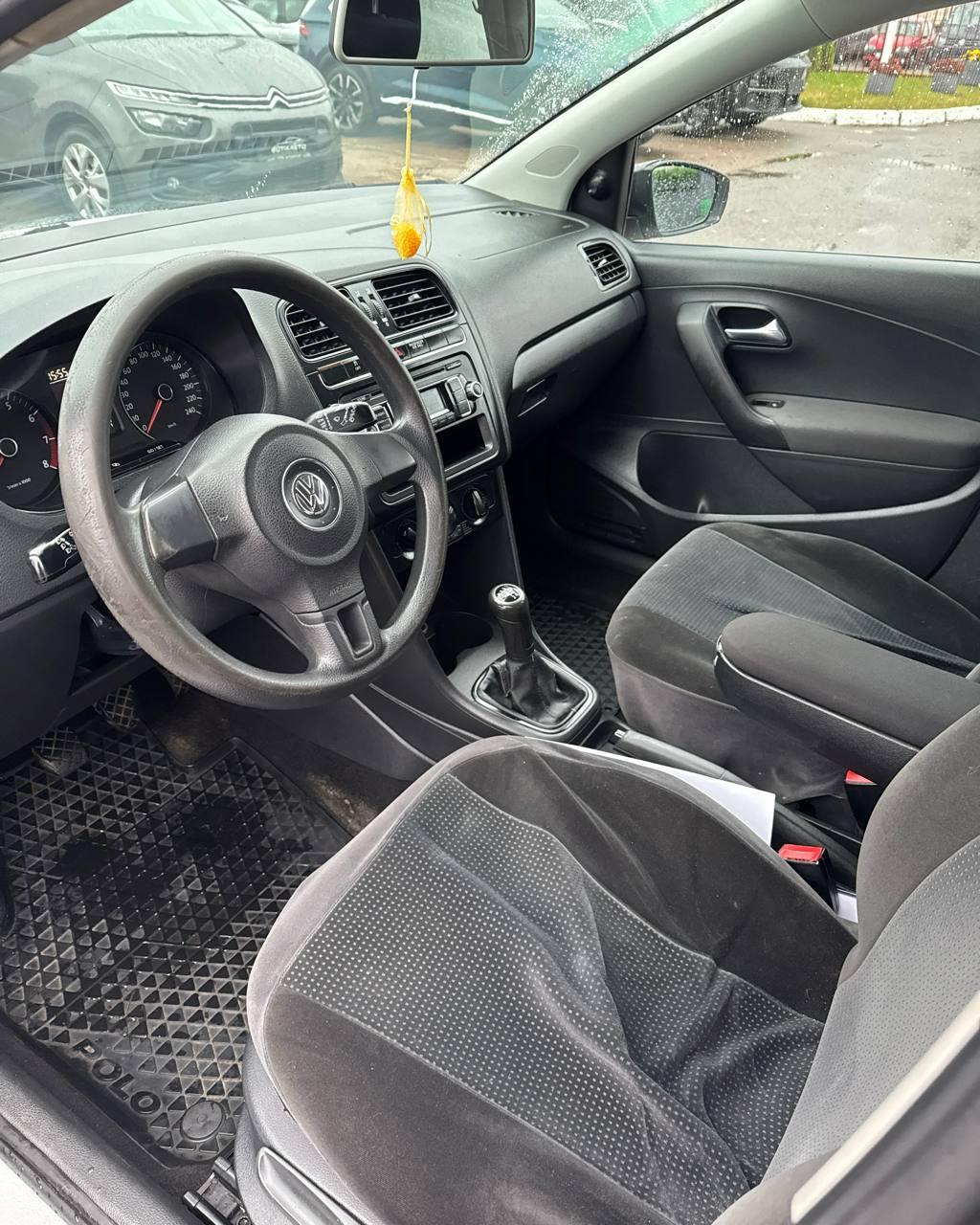 Volkswagen Polo V , 2009 г., механика, бензин  - фото 10