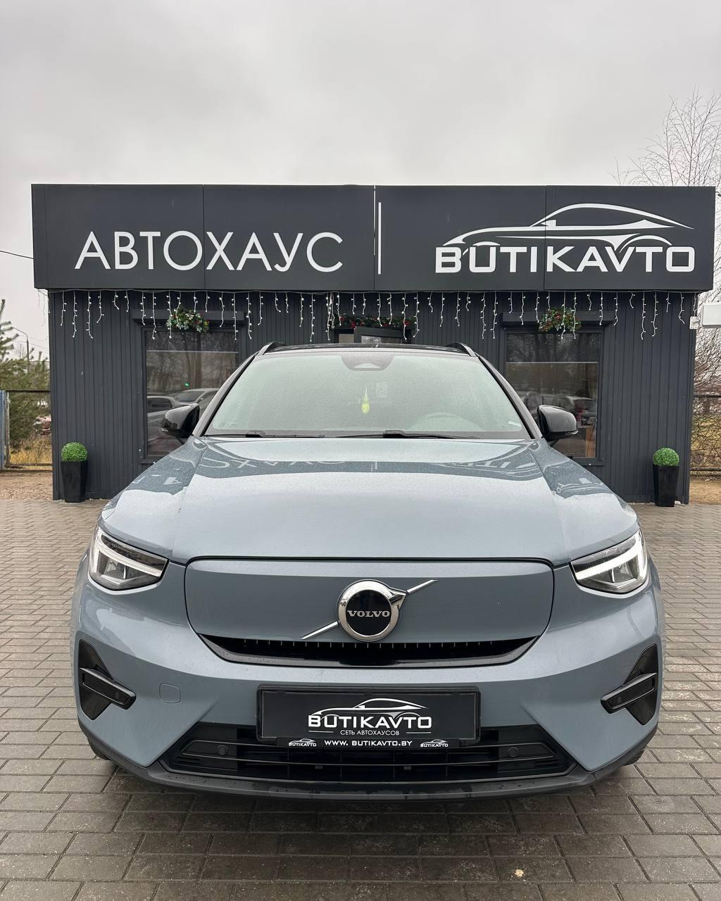 Volvo XC40 I · Рестайлинг , 2022 г., автомат, электро - фото 2