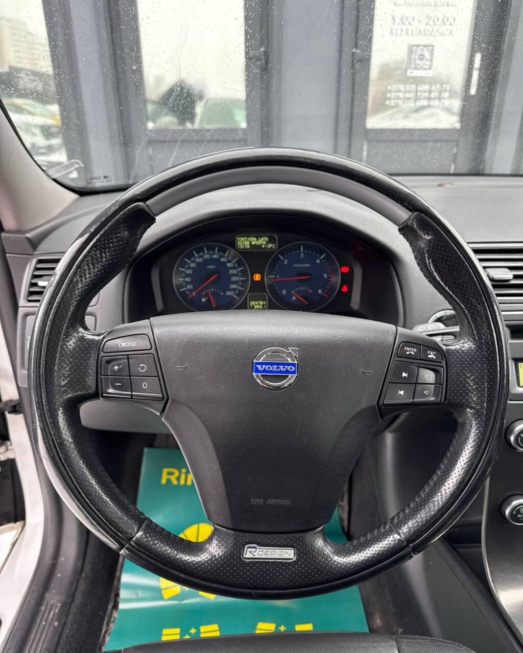 Volvo V50 I · 2-й рестайлинг , 2012 г., механика, дизель - фото 15