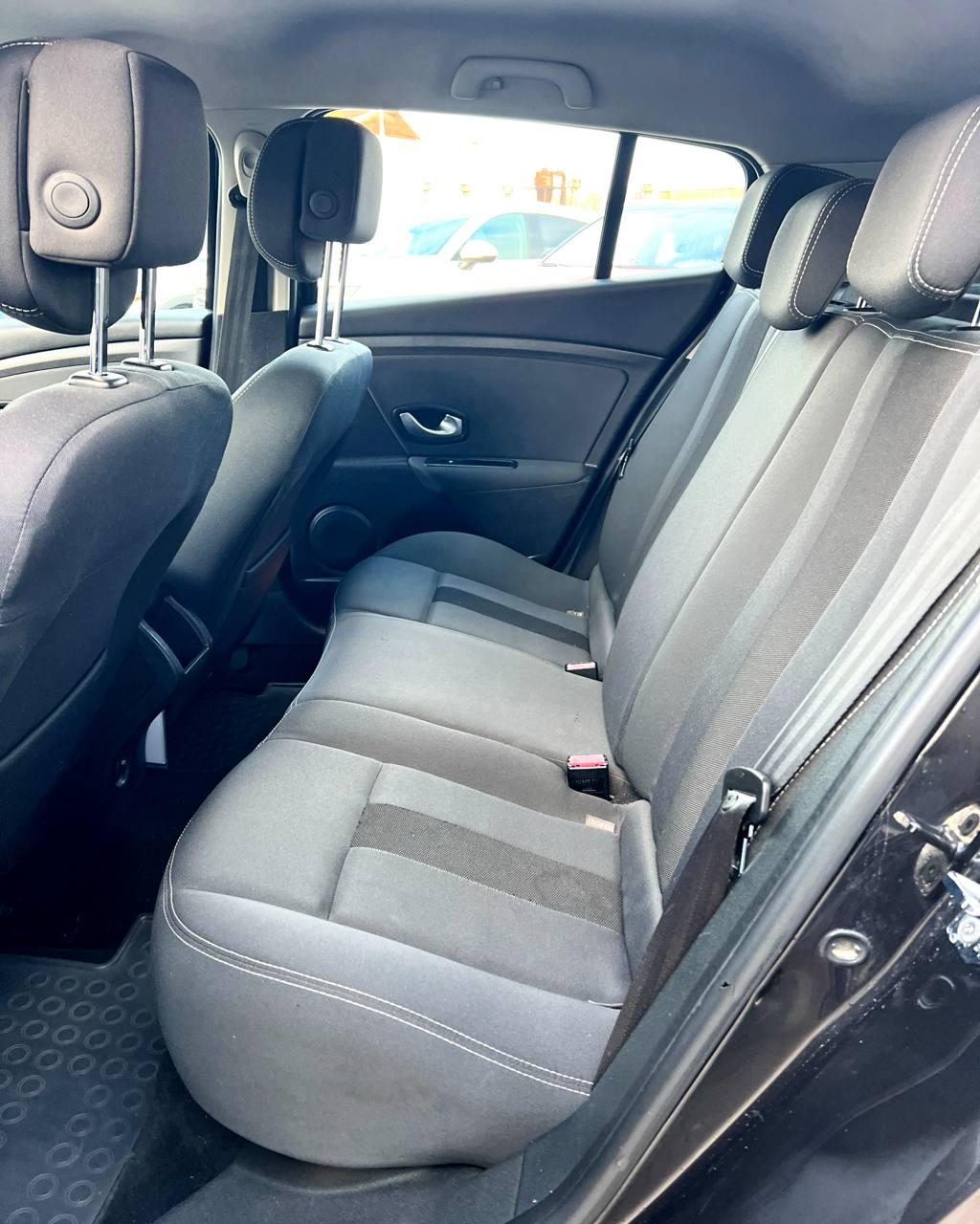 Renault Megane III , 2009 г., механика, дизель - фото 15