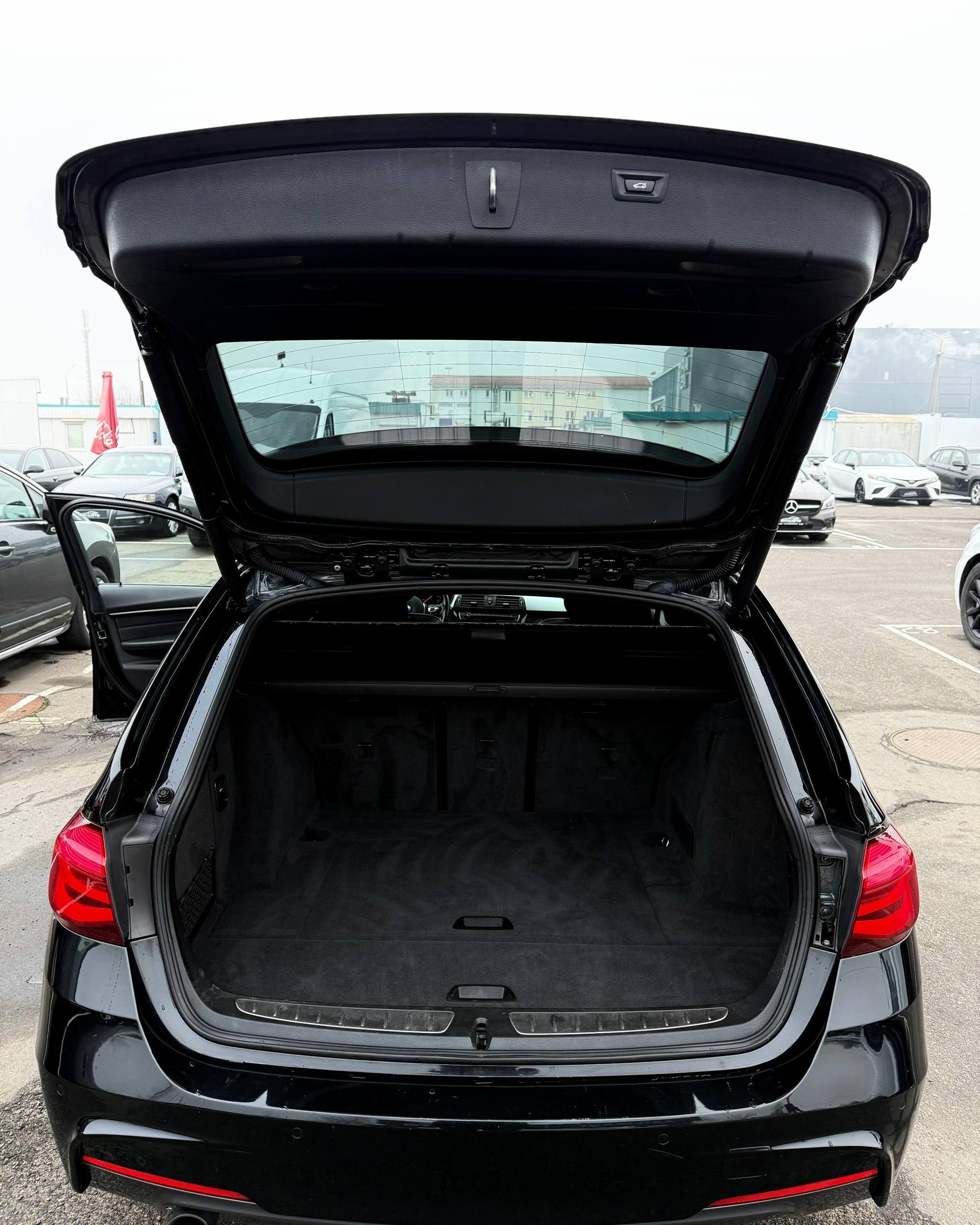 BMW 3 серия F30F31 · Рестайлинг , 2019 г., автомат, бензин - фото 18