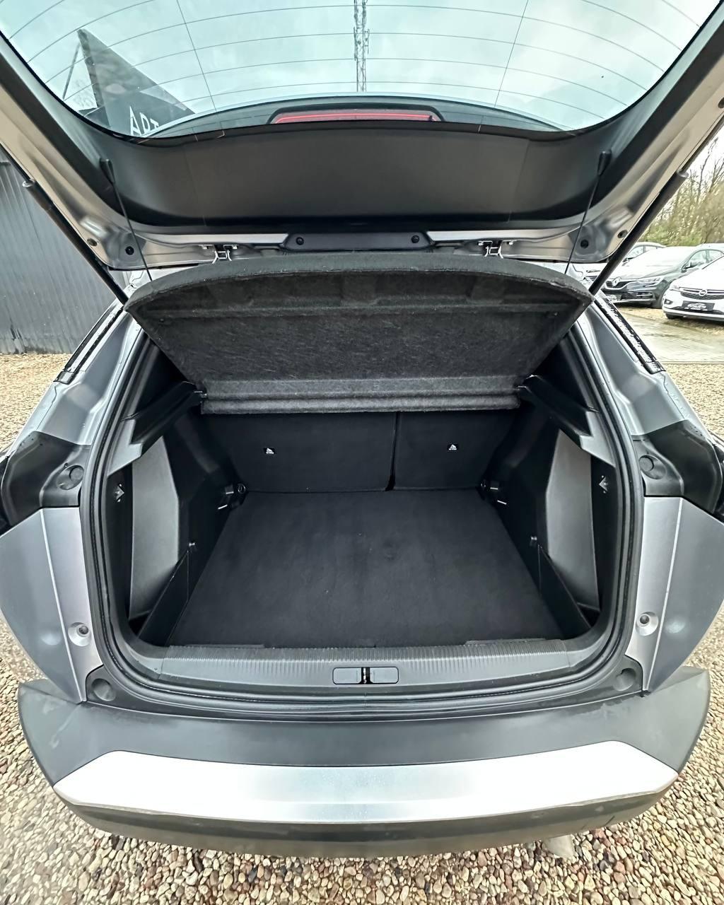 Peugeot 2008 II , 2021 г., механика, бензин - фото 10