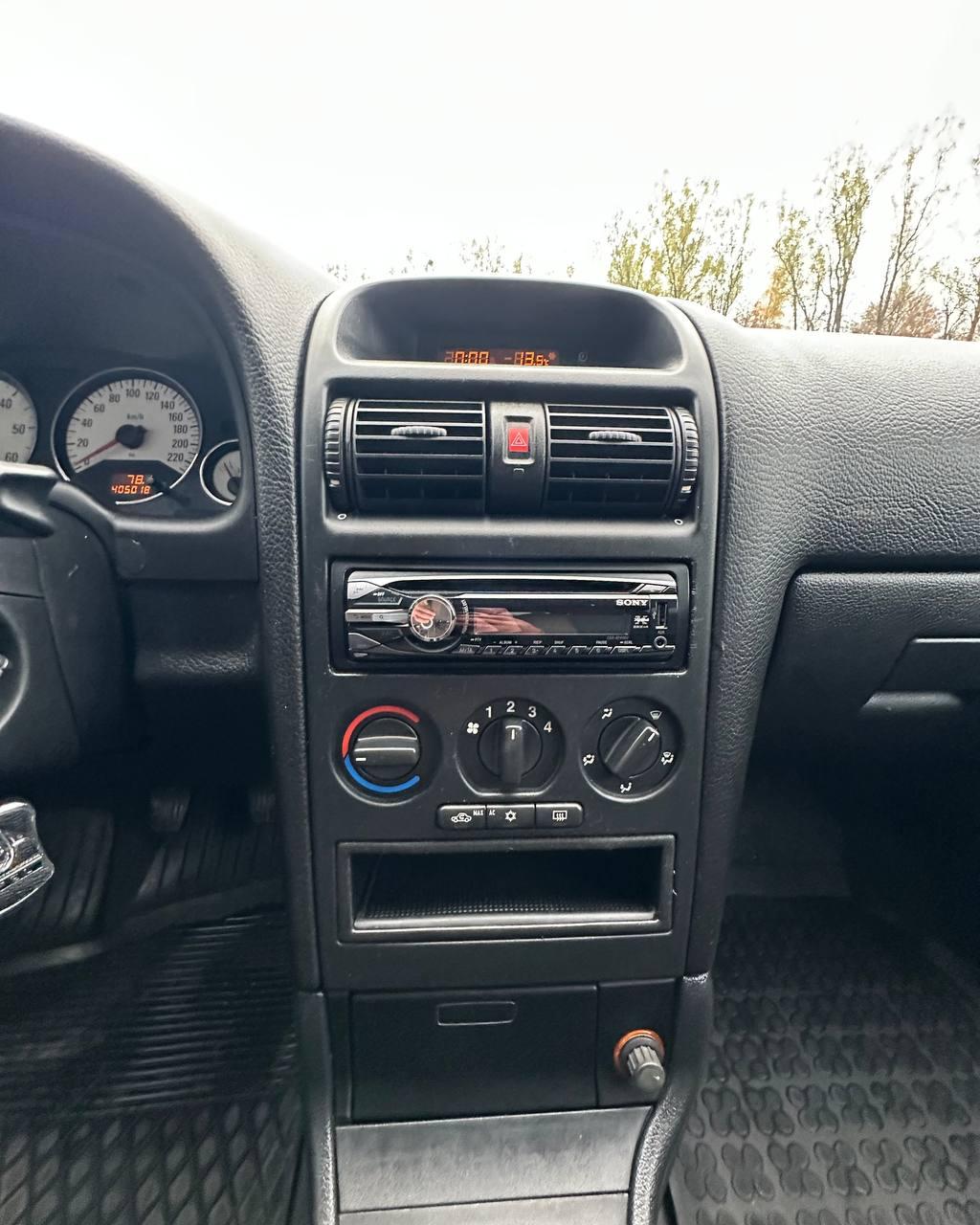 Opel Astra G , 2002 г., механика, дизель  - фото 9