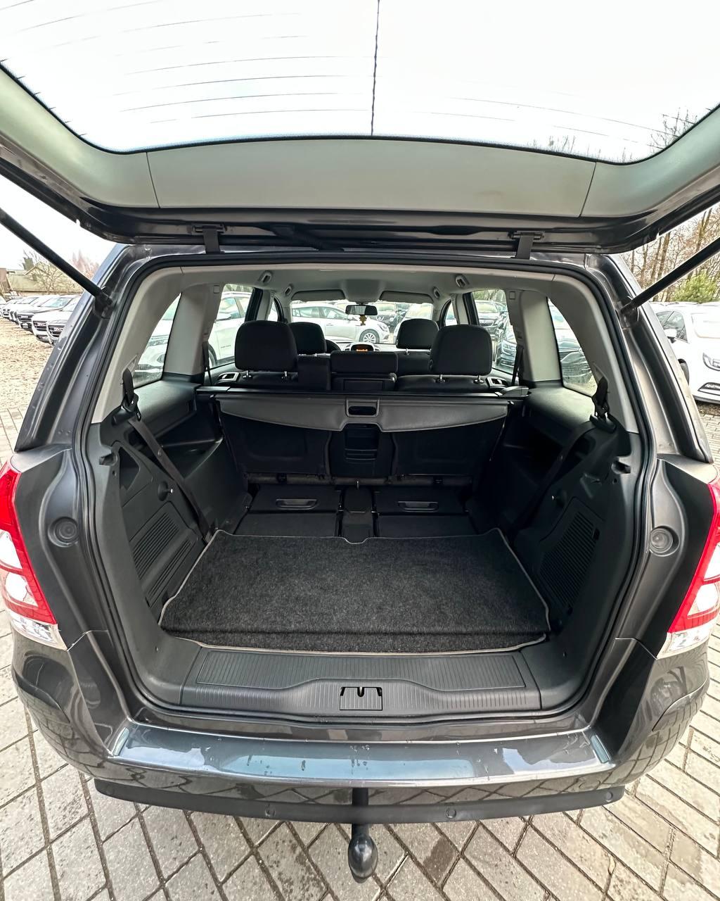 Opel Zafira B · Рестайлинг , 2012 г., механика, дизель - фото 10