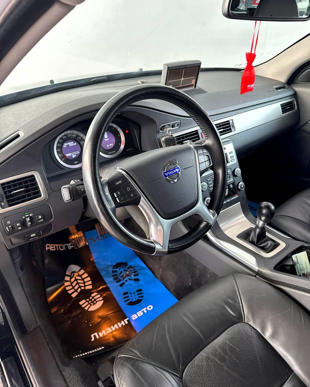 Volvo V70 III , 2010 г., механика, дизель - фото 11