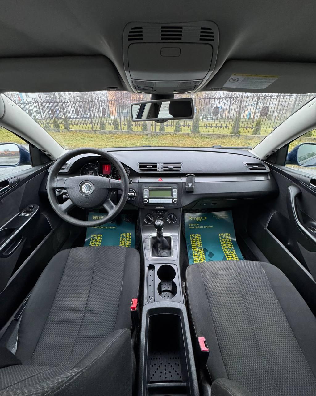 Volkswagen Passat B6 , 2006 г., механика, дизель - фото 9