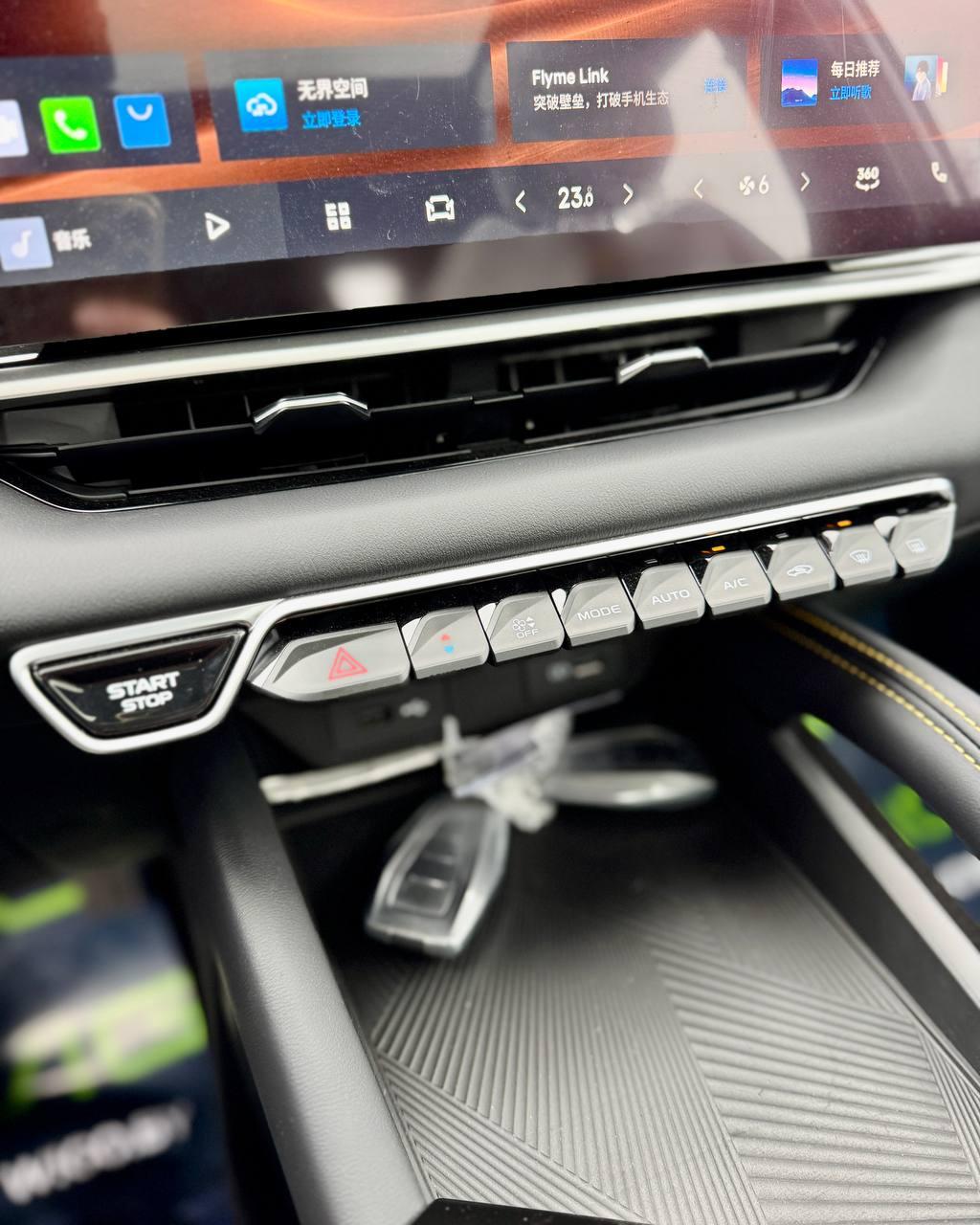 Geely Binyue L I , 2025 г., робот, бензин - фото 17