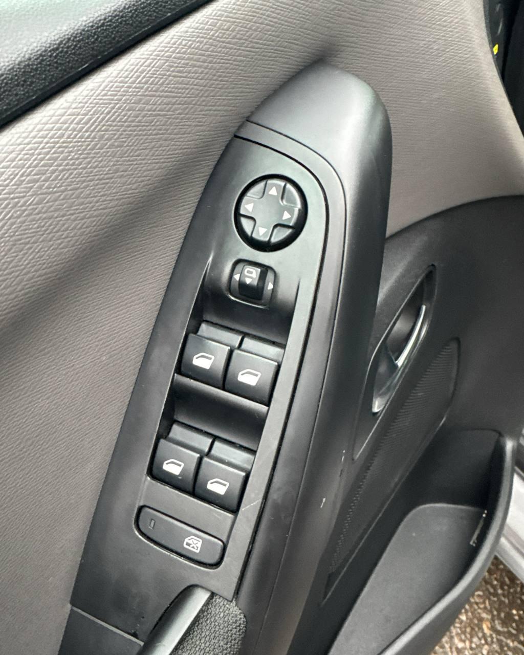 Citroen C4 Spacetourer I , 2019 г., механика, дизель - фото 14