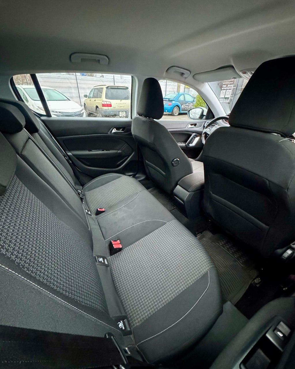 Peugeot 308 T9 · Рестайлинг , 2019 г., автомат, бензин - фото 13