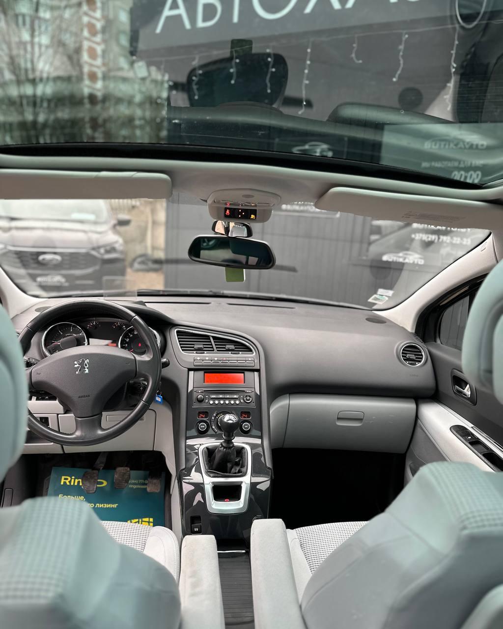 Peugeot 5008 I , 2011 г., механика, дизель - фото 9